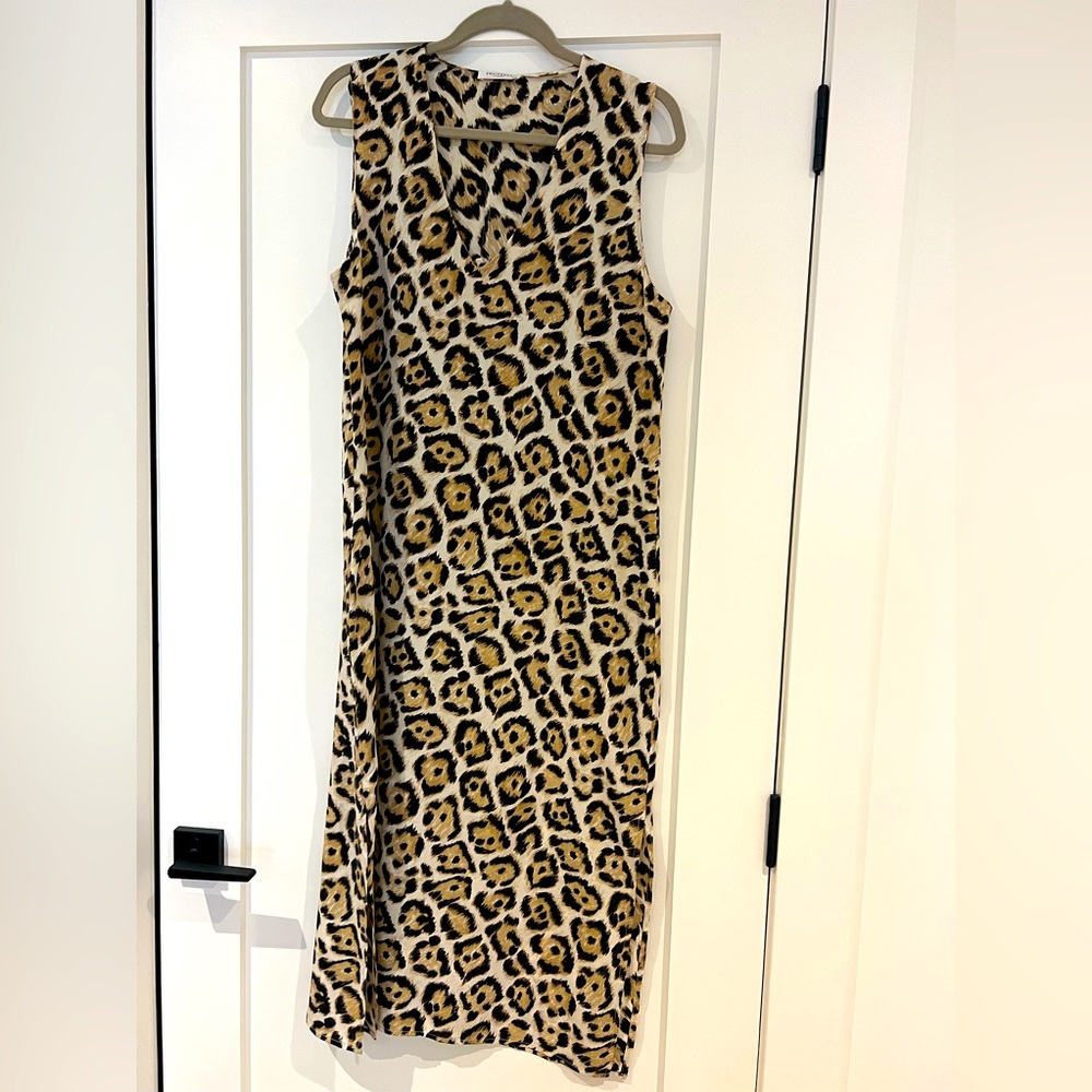 Equipment Femme 100% Silk Maxi Dress Size Medium